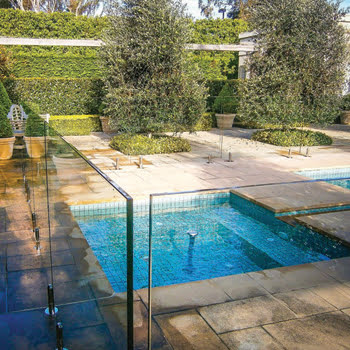 Glass Panel Pool Fencing Toughened 12mm 1200 High